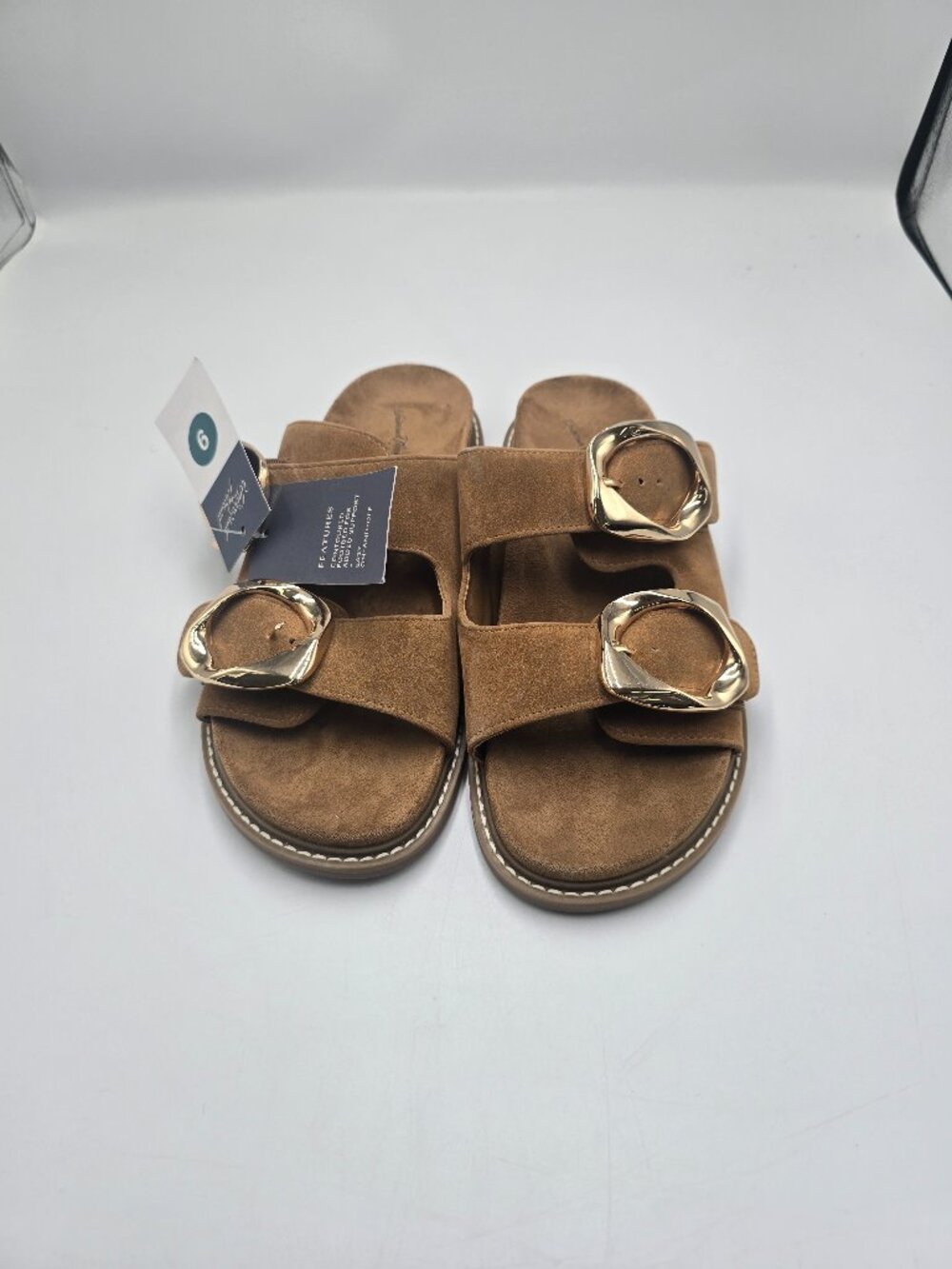 Universal Thread sandals